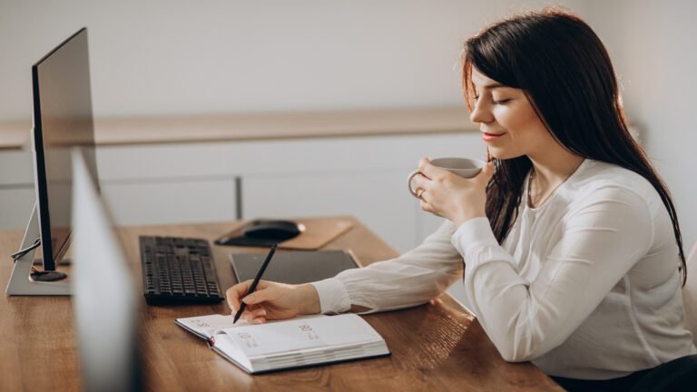 How to Prepare for CLAT 2026 – Study Schedule, Quick & Easy Tips, What to Read?